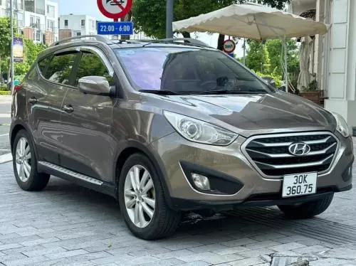 Bán xe Huyndai Tucson 