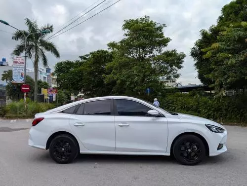 Bán xe MG5
