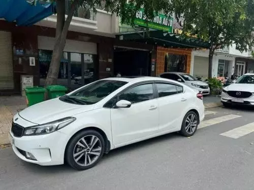 Bán xe Kia Cerato 