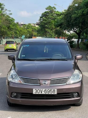 Bán xe Nissan Tida
