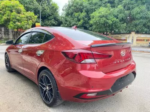 Bán xe Huyndai Elantra