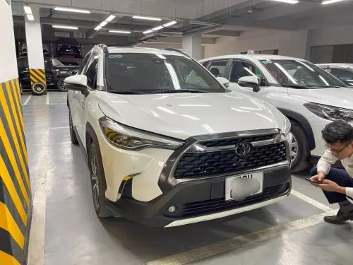 Ban xe Toyota Corolla Cross