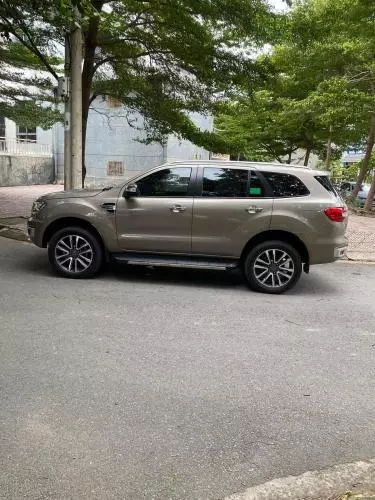 Bán xe Ford Everest 
