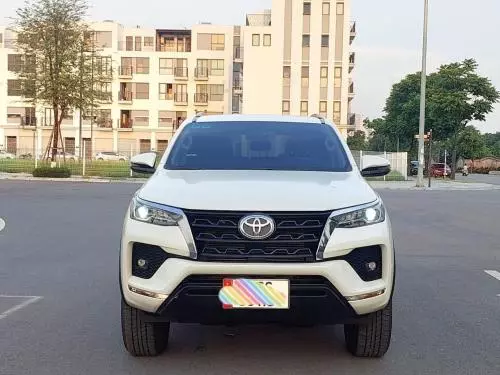 Bán xe Toyota Fortuner 
