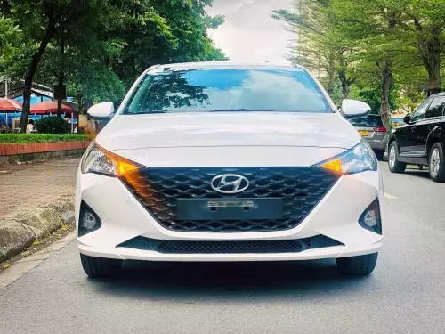 Bán xe Huyndai Accent