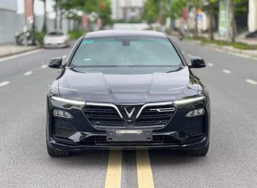 Bán xe Vinfast Lux Sa