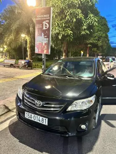 Bán xe Toyota Corolla Altis