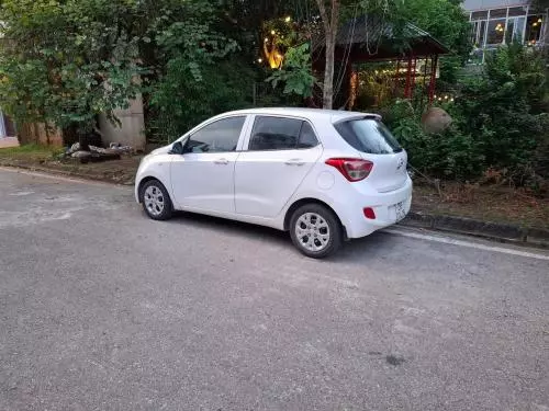 Bán xe Huyndai i10
