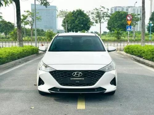Bán xe Huyndai Accent
