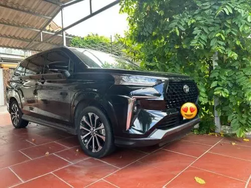 Bán xe toyota Veloz Cross