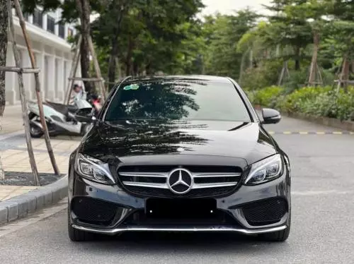 Bán xe Mercedes C300
