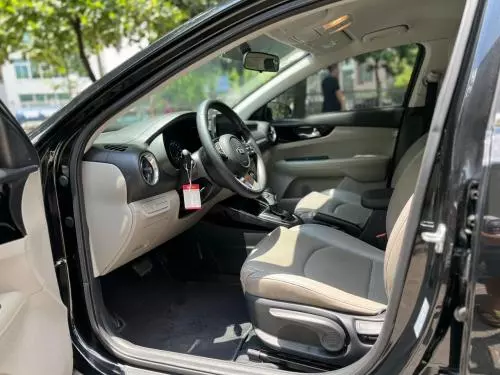 Bán xe Kia Cerato 