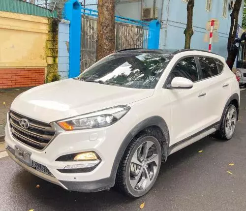 Bán xe Huyndai Tucson 