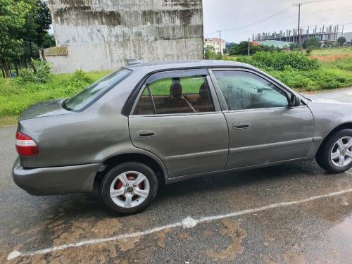 Bán xe Toyota Corolla Altis