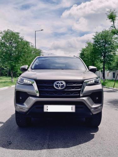 Bán xe Toyota Fortuner 