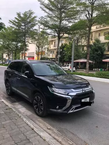 Bán xe Mitsubishi Outlander