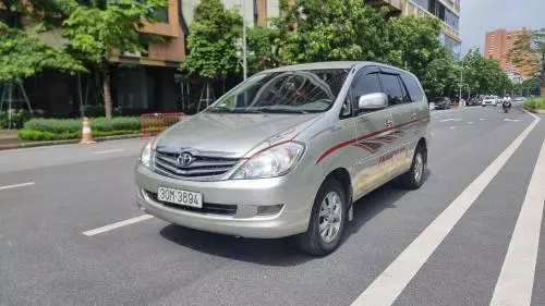 Bán xe Toyota Innova 
