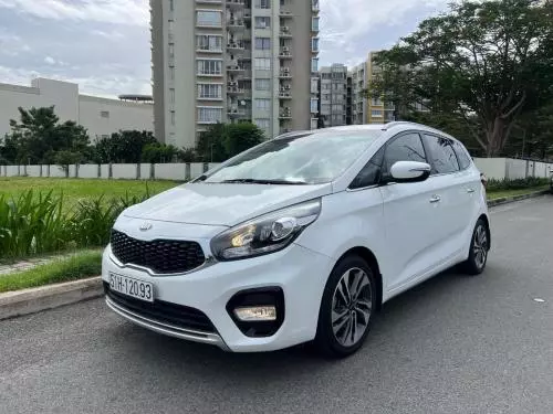 Bán xe Kia Rondo