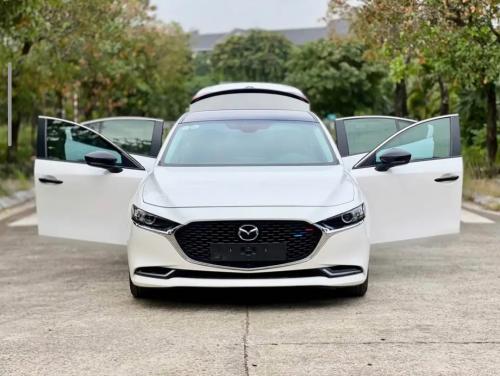 Mazda 3 1.5 Luxury 2022