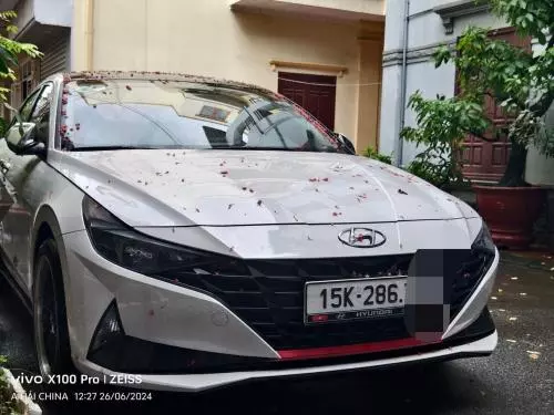 Bán xe Huyndai Elantra