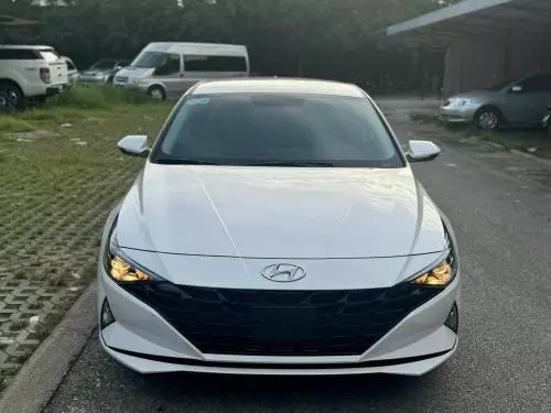 Bán xe Huyndai Elantra