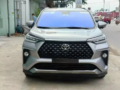 Bán xe Toyota Veloz Cross