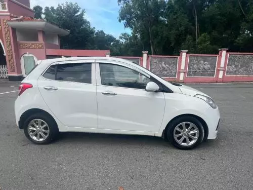 Bán xe Huyndai i10