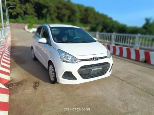 Bán xe Huyndai i10