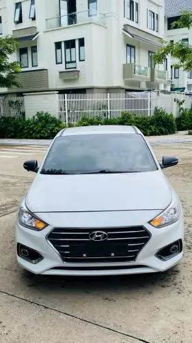 Bán xe Huyndai Accent
