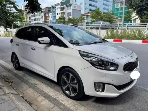 Bán xe Kia Rondo
