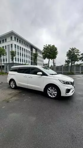 Bán xe Kia Sedona 