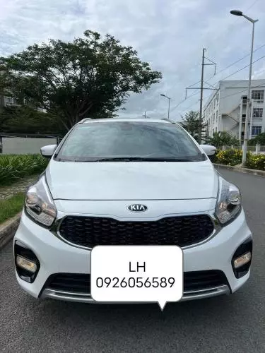 Bán xe Kia Rondo 