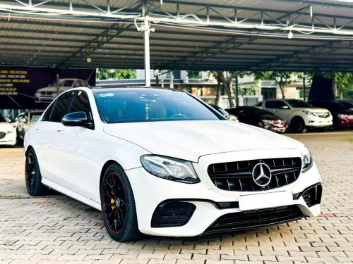 Bán xe Mercedes E300