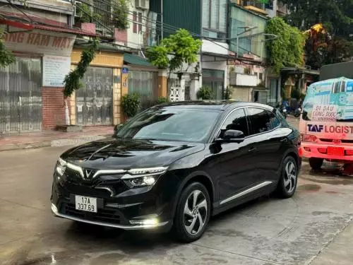Bán xe Vinfast VF8