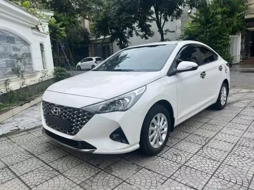 Bán xe Huyndai Accent