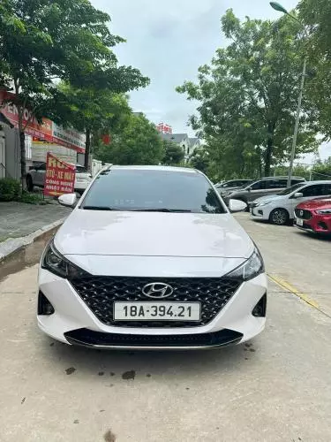 Bán xe Huyndai Accent