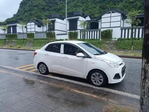 Bán xe Huyndai i10