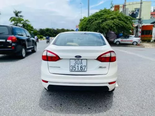 Bán xe Ford Fiesta 