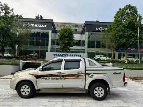 Bán xe Toyota Hilux 