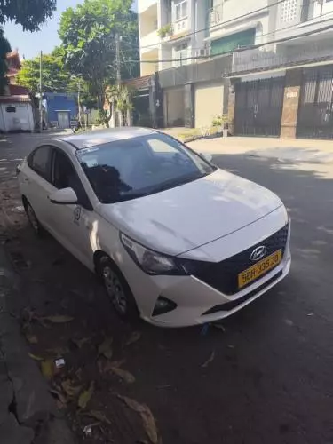 Bán xe Huyndai Accent 