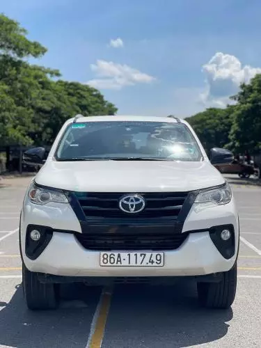 Bán xe Toyota Fortuner 