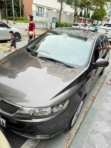 Bán xe Kia Cerato 