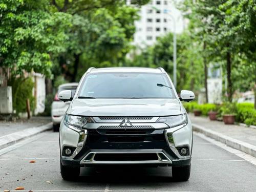 Bán xe Mitsubishi Outlander 