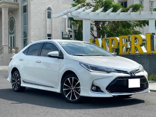 Bán xe Toyota Corrolla Altis 