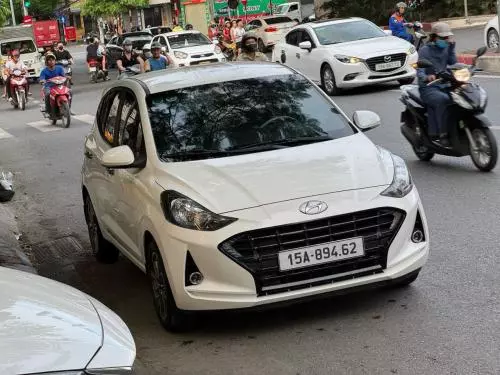 Bán xe Huyndai i10