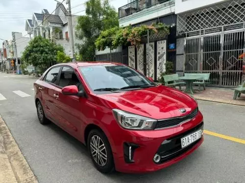 Bán xe Kia Soluto 
