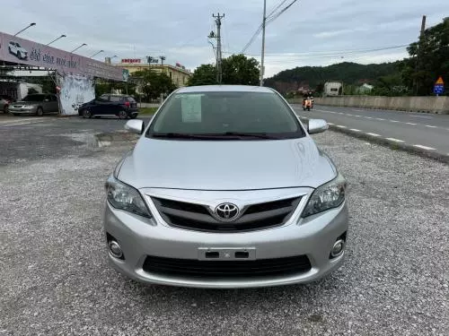 Bán xe Toyota Corrolla Altis