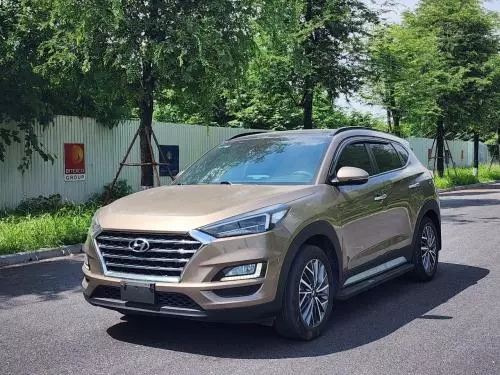 Bán xe Huyndai Tucson 