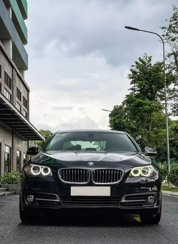 Bán xe BMW 520i