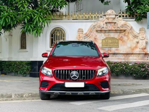 Bán xe Mercedes GLC300 